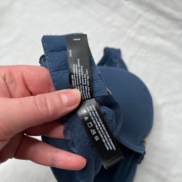 Natori Cherry Blossom Convertible Bra Night Blue Lace Underwire 32DDD - Picture 5 of 8